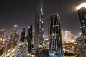 Burj Crown - New Sky High Burj Khalifa View Opposite Dubai Mall